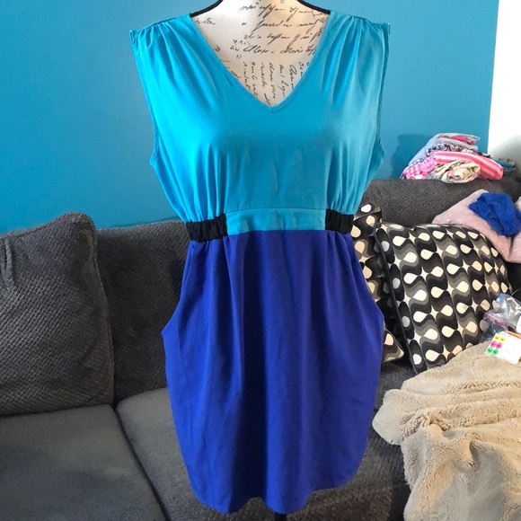 🎉4 for $20 Motherhood Maternity Sleeveless Tunic, Small - Picture 1 of 6